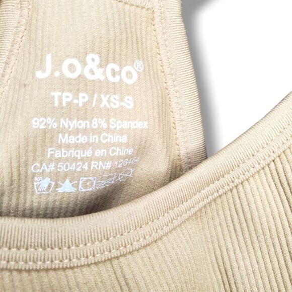 NWT J.o & Co Selena High Neck Cropped Ribbed Top in Warm Sand Sz XS/S - Picture 9 of 12
